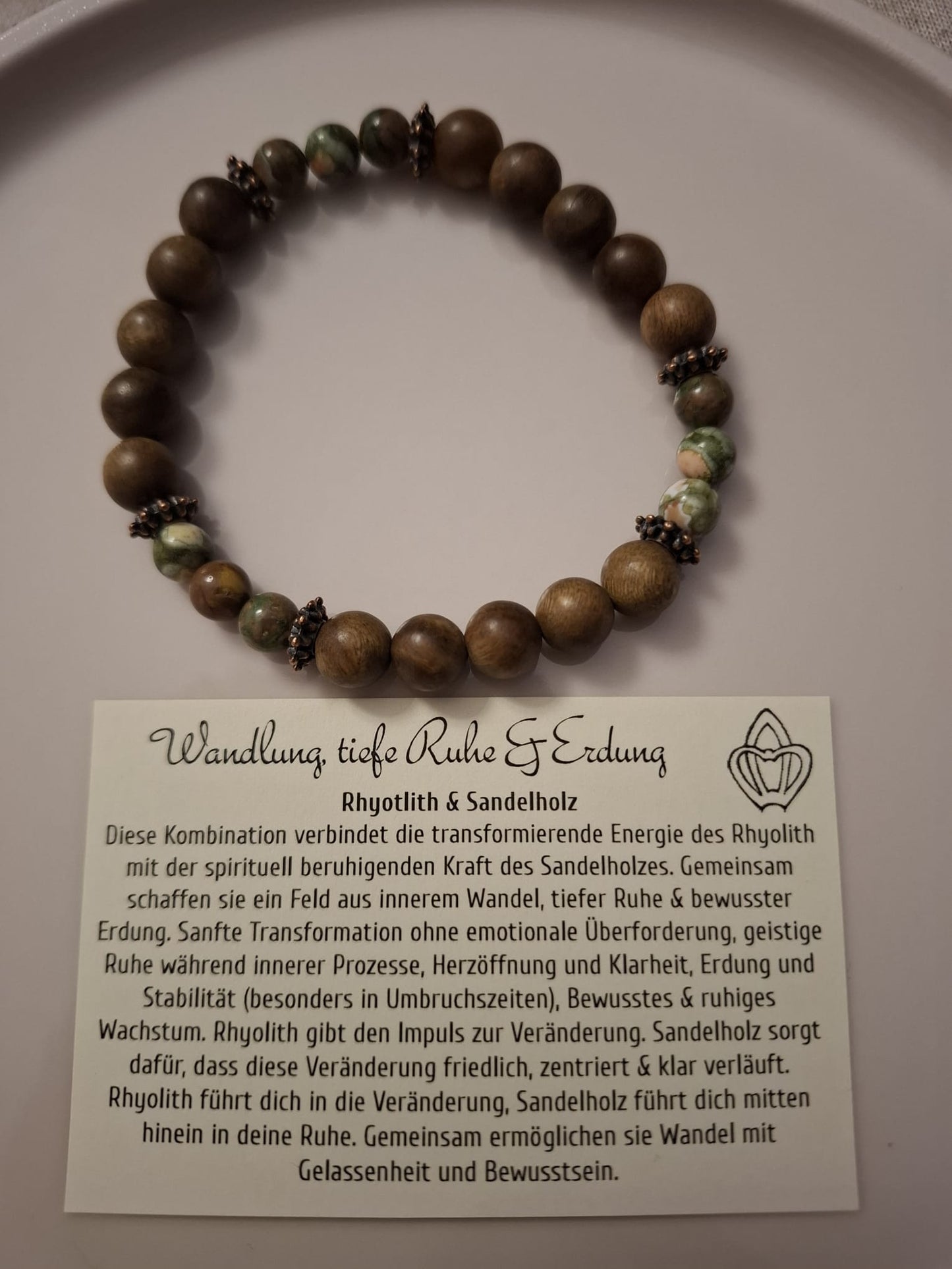 Heilstein-Chetteli Wandlung, tiefe Ruhe & Erdung mit bronzefarbenen Elementen